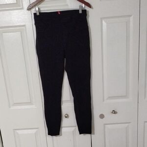 Spanx Pull On Black Pants Size Medium